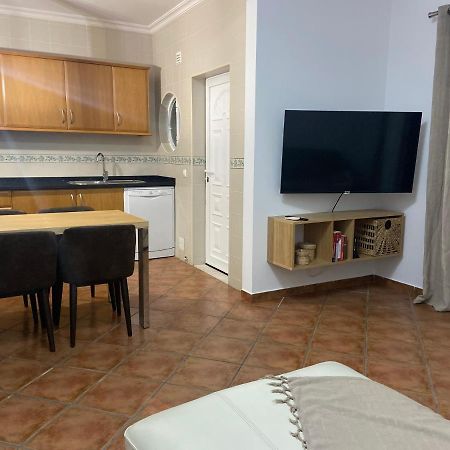 Parra Home Holidays - Close To Gale Beach Guia  Εξωτερικό φωτογραφία
